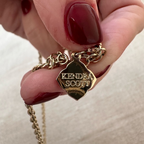 Kendra Scott “Rayne” necklace - Picture 5 of 6